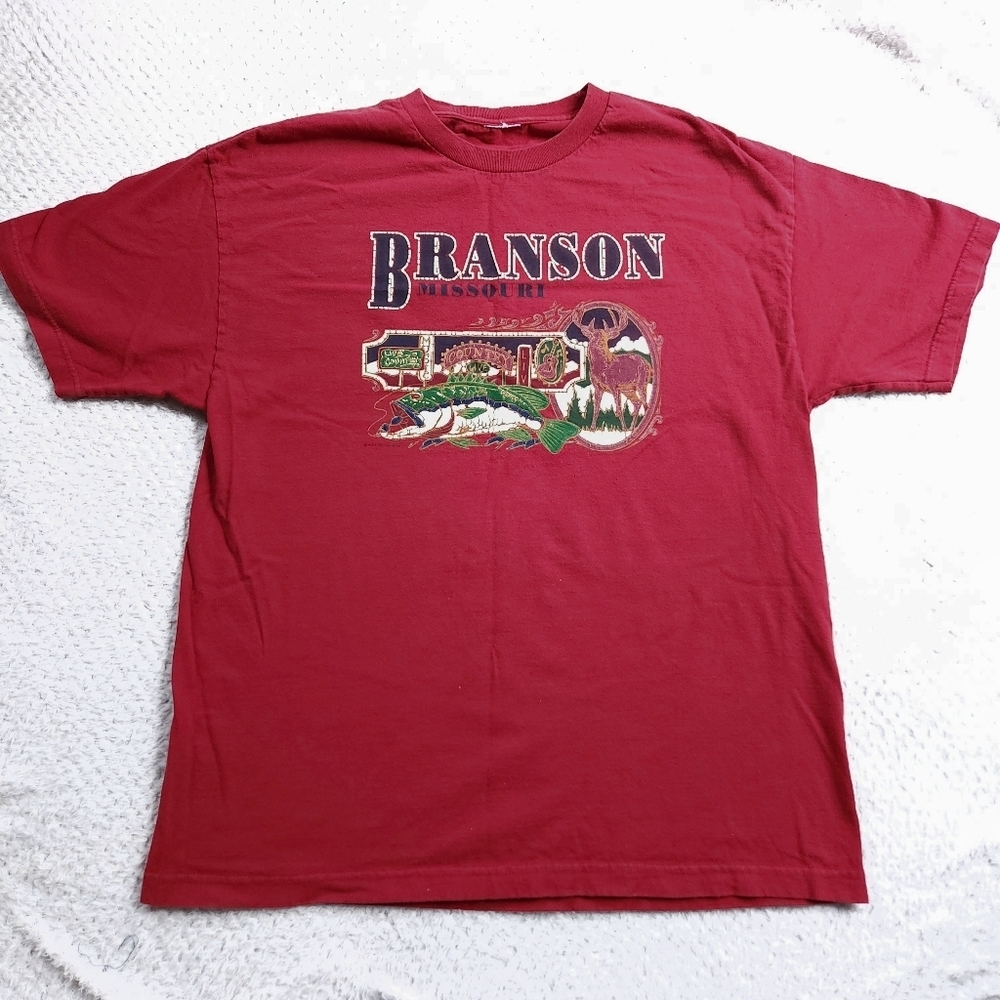 Vintage Branson Missouri Fish Deer Country Music Tshirt